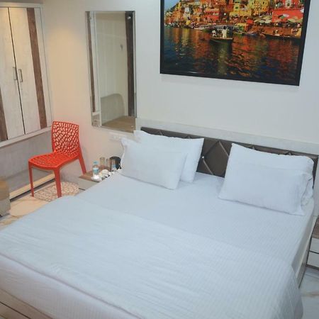 Hotel Tamilnadu Kashi พาราณสี ภายนอก รูปภาพ
