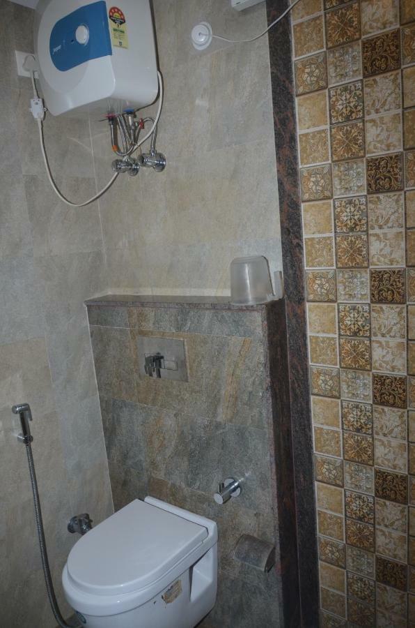Hotel Tamilnadu Kashi พาราณสี ภายนอก รูปภาพ