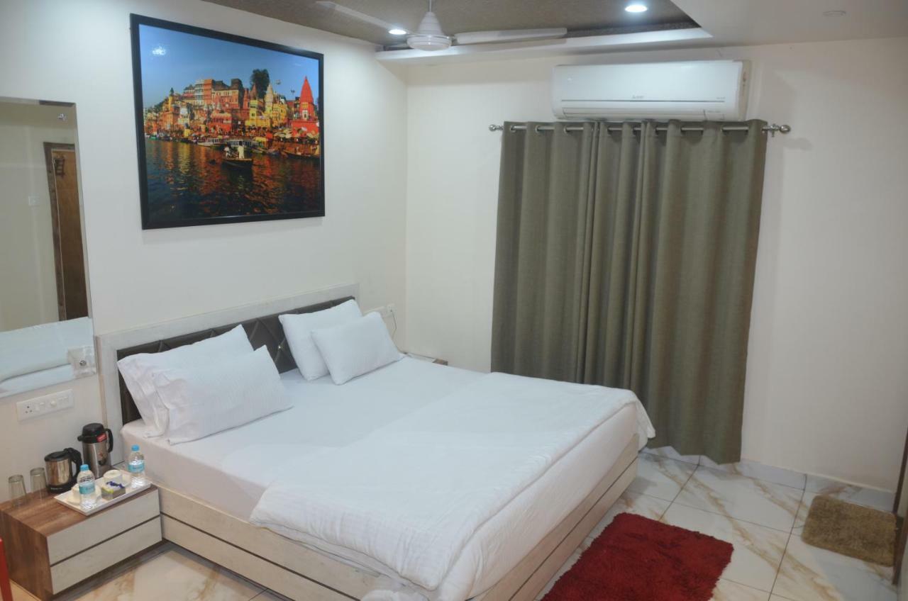 Hotel Tamilnadu Kashi พาราณสี ภายนอก รูปภาพ