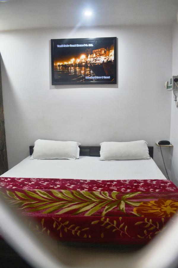 Hotel Tamilnadu Kashi พาราณสี ภายนอก รูปภาพ