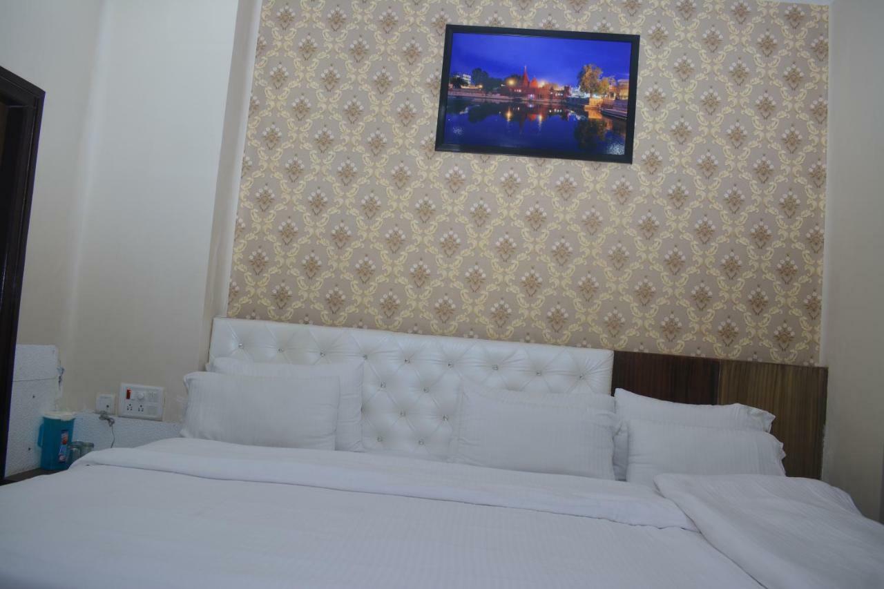 Hotel Tamilnadu Kashi พาราณสี ภายนอก รูปภาพ